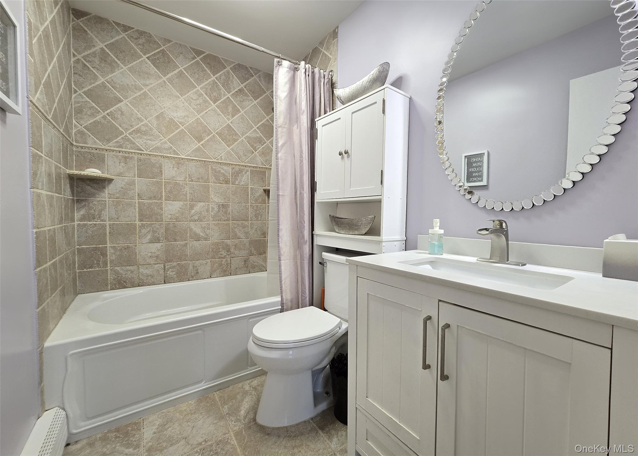 39 Anna Street, Bay Shore, NY 11706