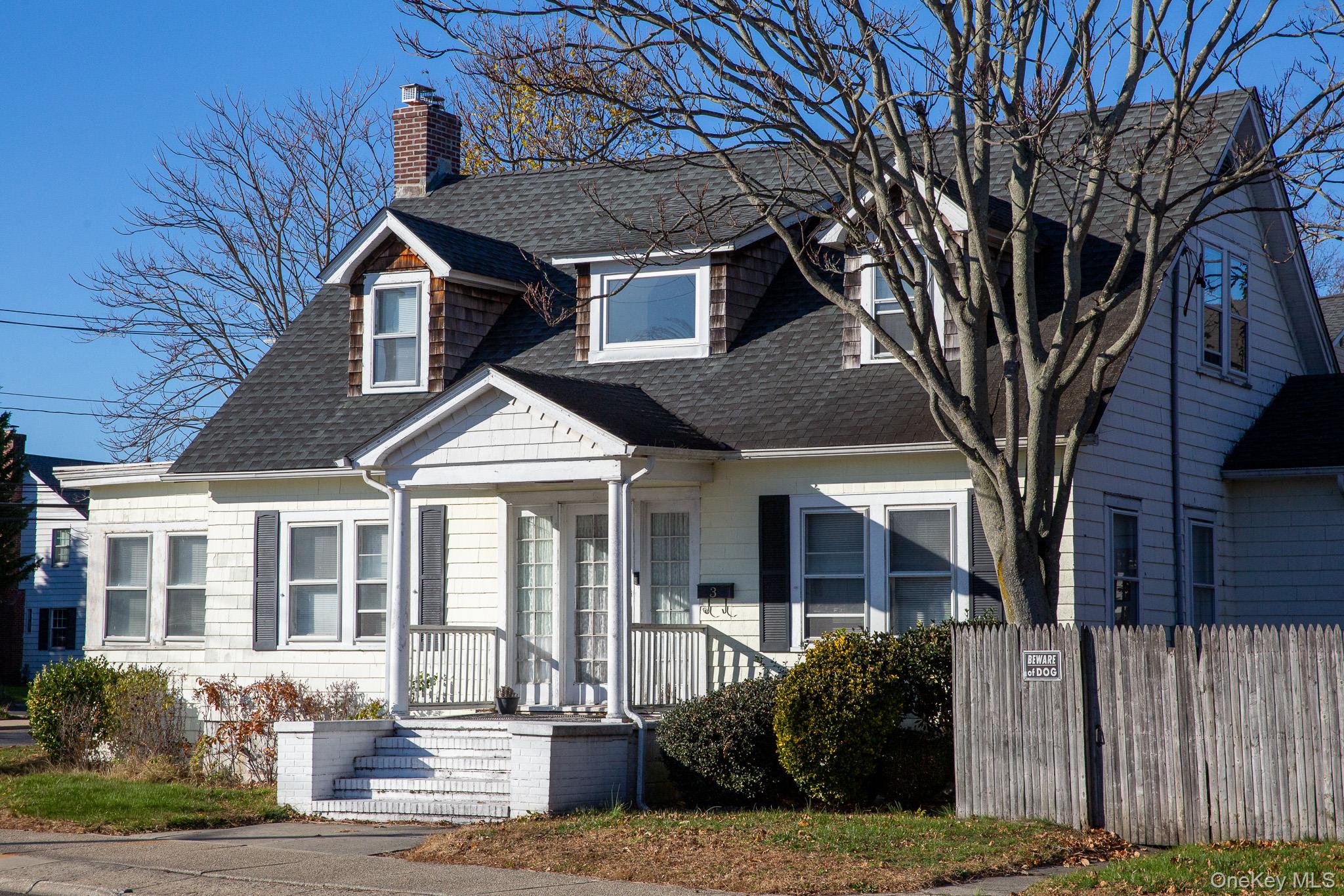 3 Carman Street, Patchogue, NY 11772