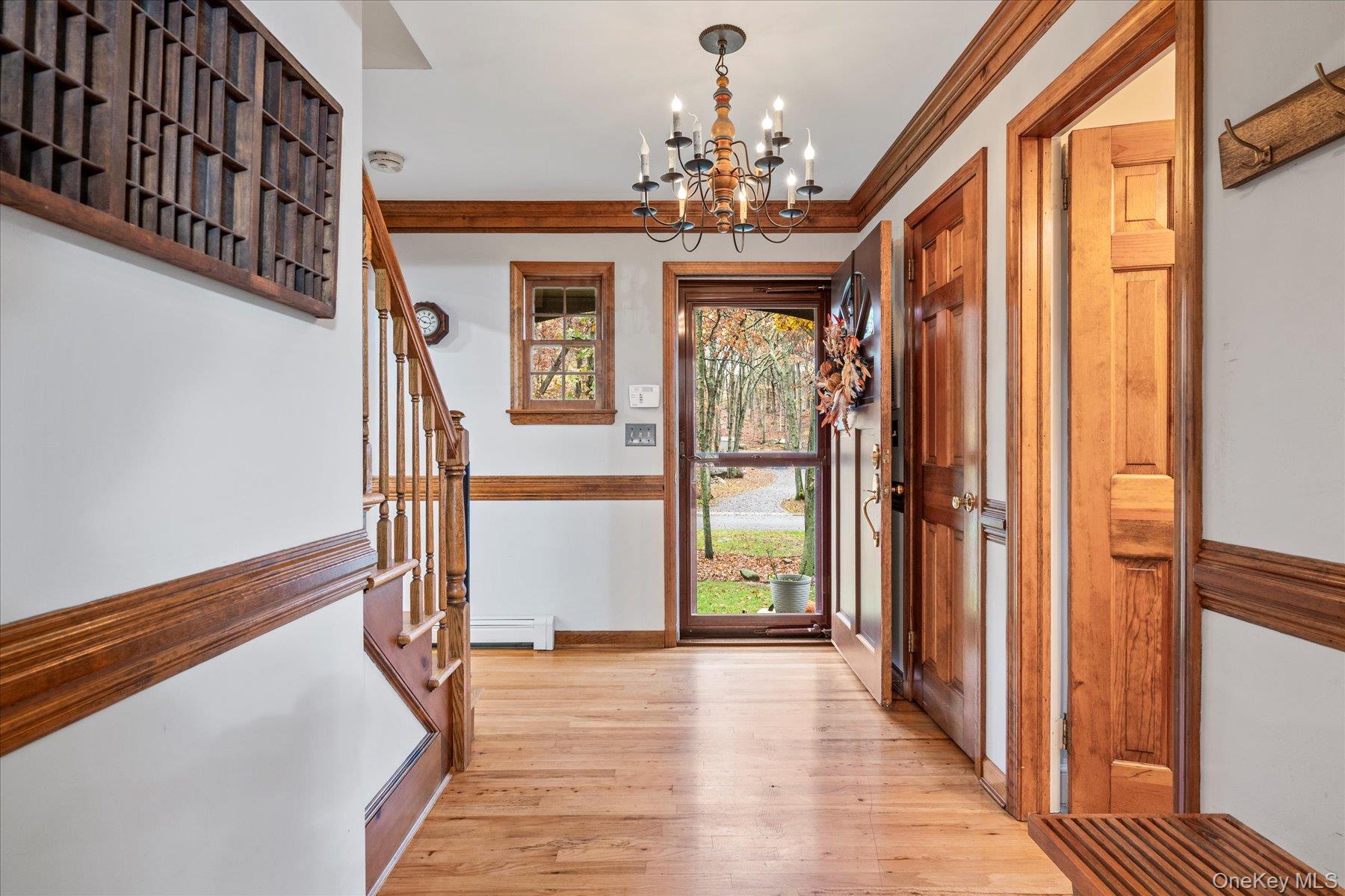 73 Farm Road N, Wading River, NY 11792