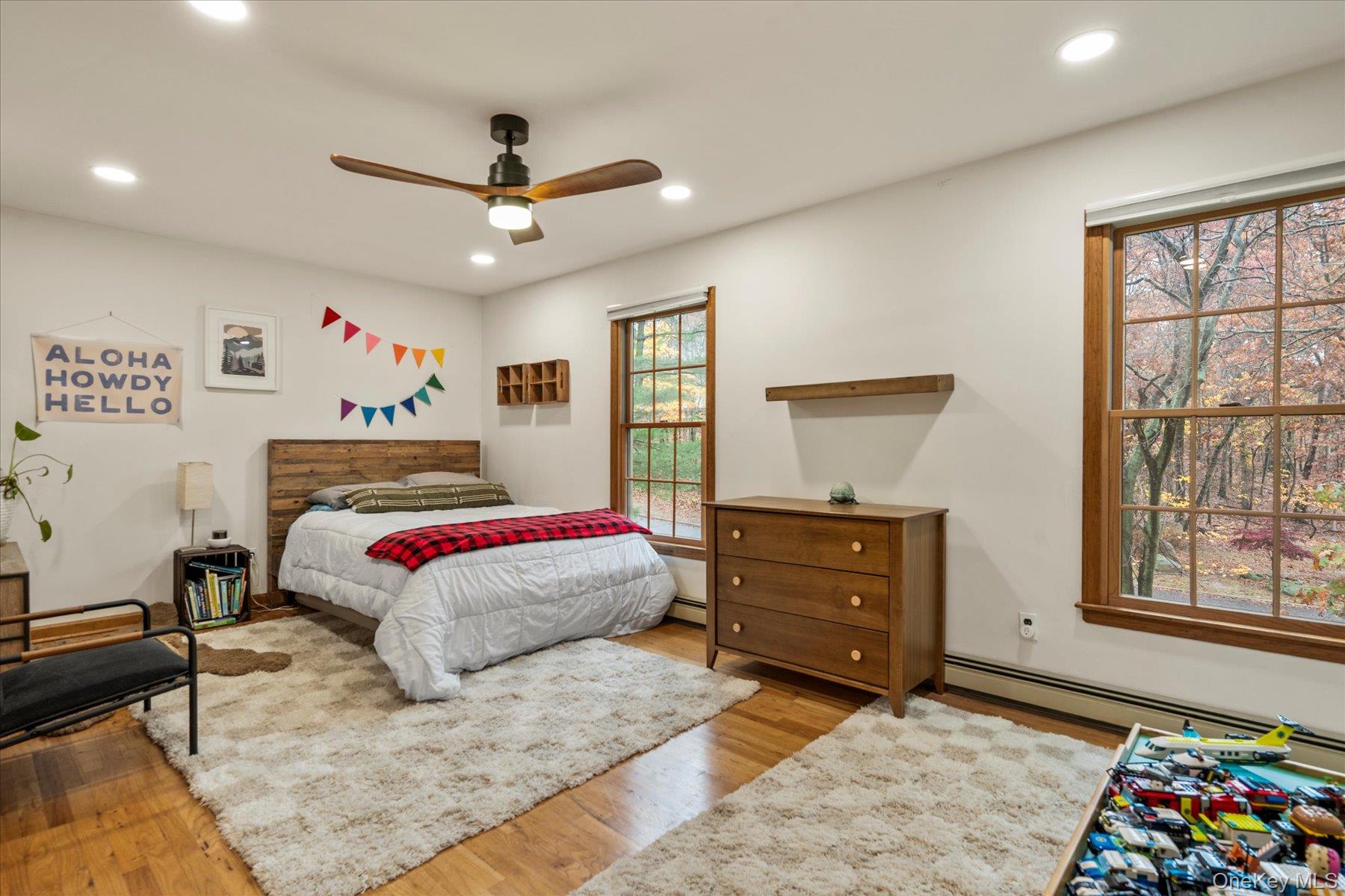 73 Farm Road N, Wading River, NY 11792