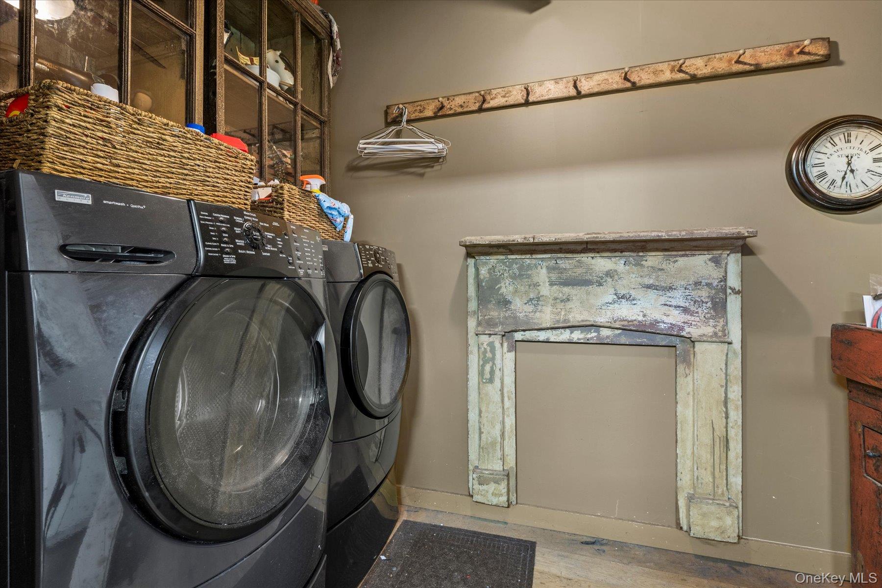 73 Farm Road N, Wading River, NY 11792