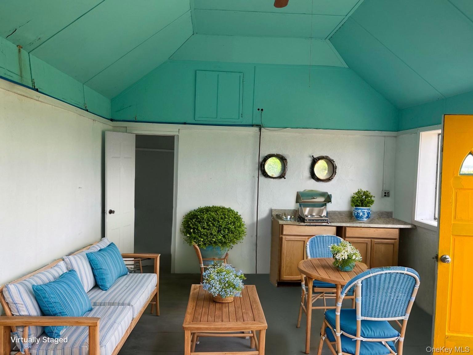 69 Cornwells Beach Road, Sands Point, NY 11050