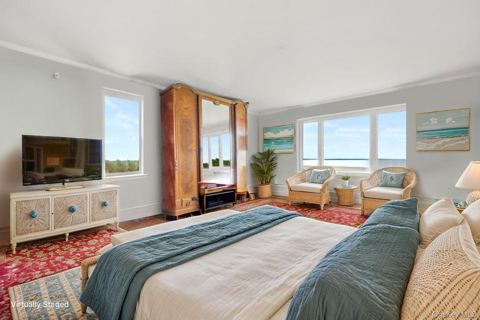 69 Cornwells Beach Road, Sands Point, NY 11050