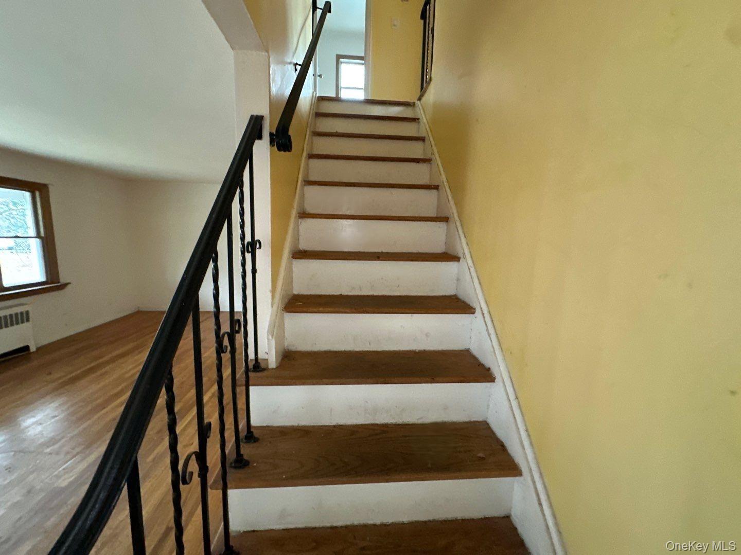 53 Grant Street, East Northport, NY 11731