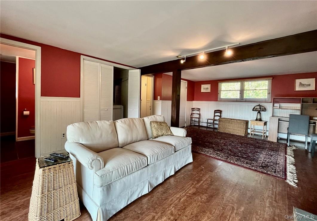 47 Onderdonk Road, Warwick, NY 10990