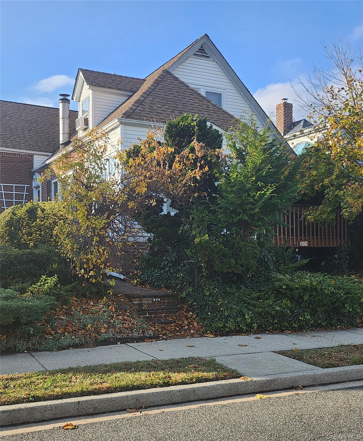 571 Laurelton Boulevard # Lower Level, Long Beach, NY 11561