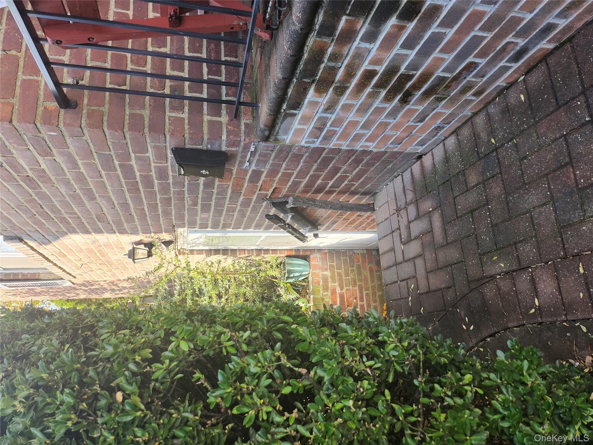 571 Laurelton Boulevard # Lower Level, Long Beach, NY 11561