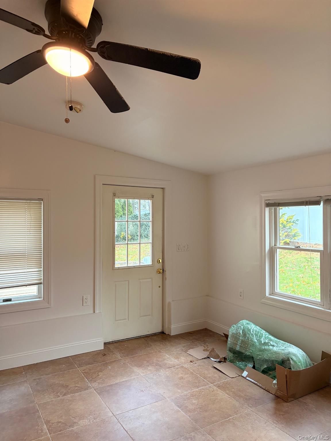 1 Gilford Court, Melville, NY 11747