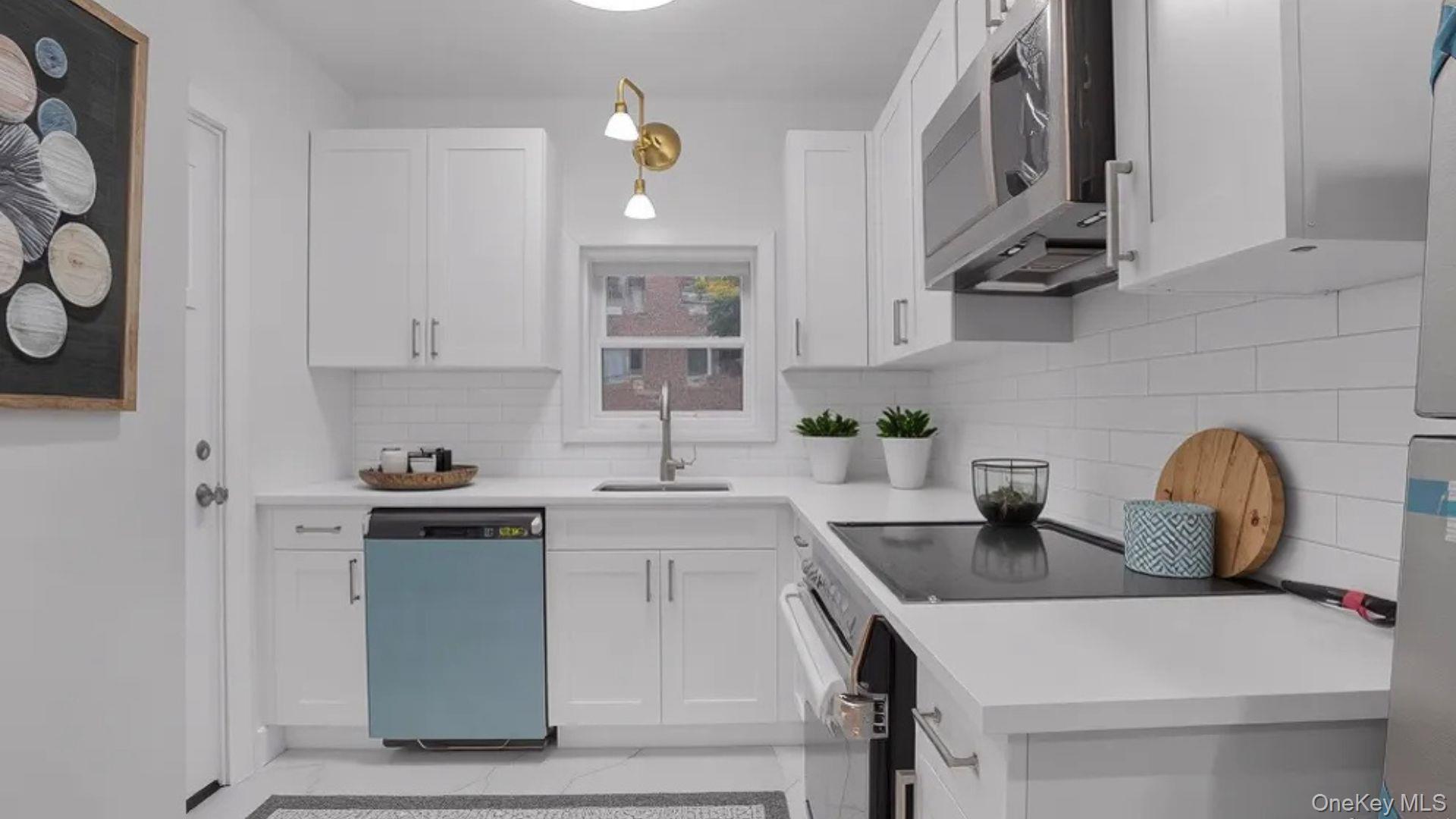 679 E 221st Street, Bronx, NY 10467