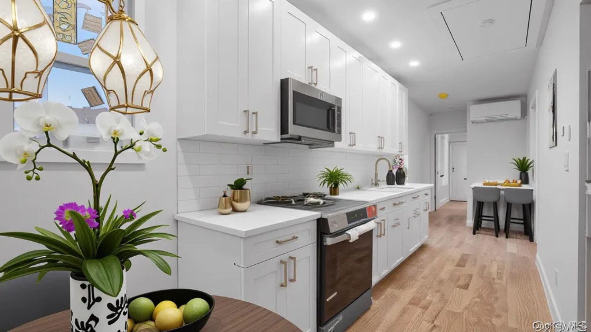 679 E 221st Street, Bronx, NY 10467