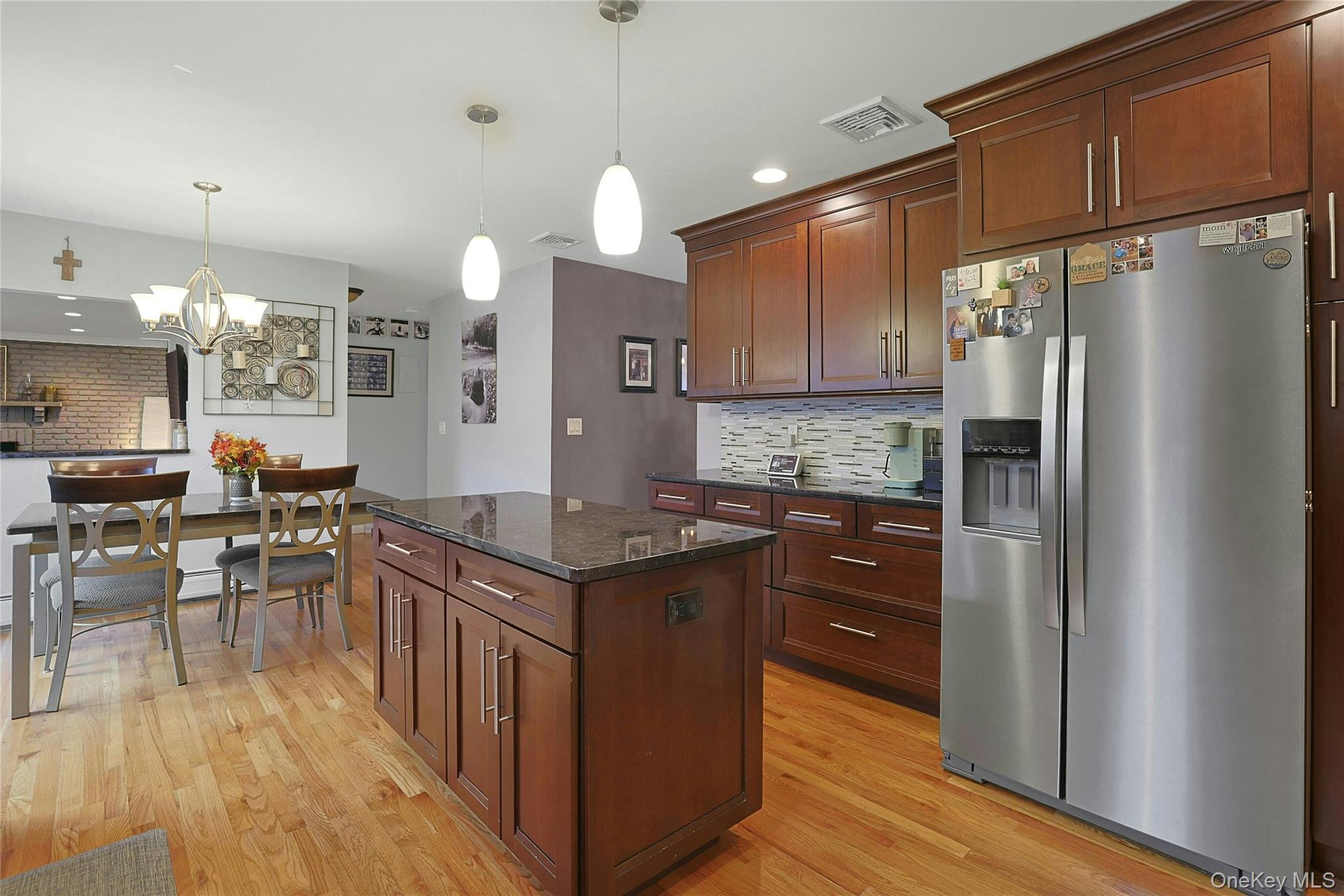 30 Pelham Avenue, Nanuet, NY 10954