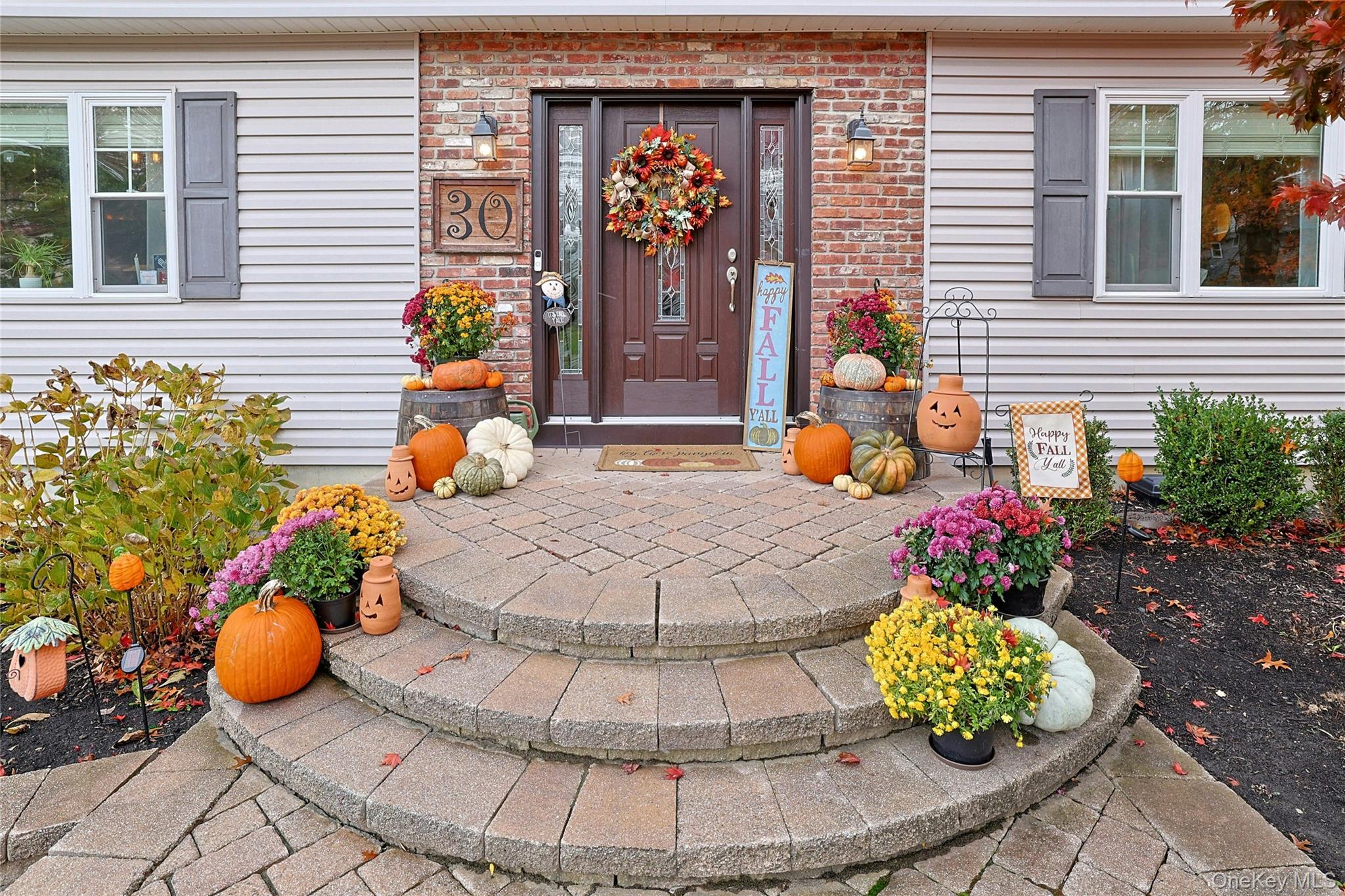 30 Pelham Avenue, Nanuet, NY 10954