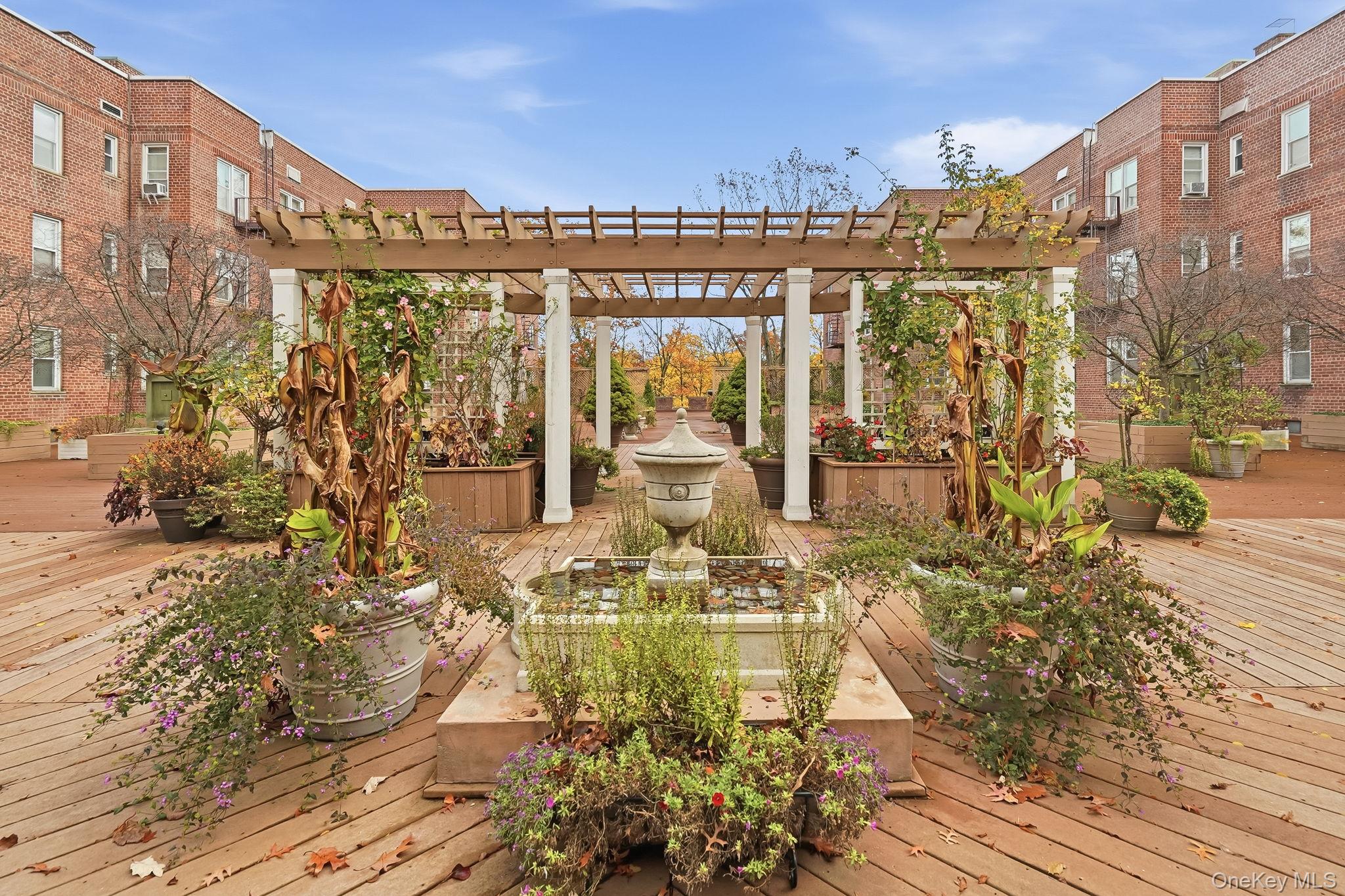 2 Overlook Road # 3C3, White Plains, NY 10605