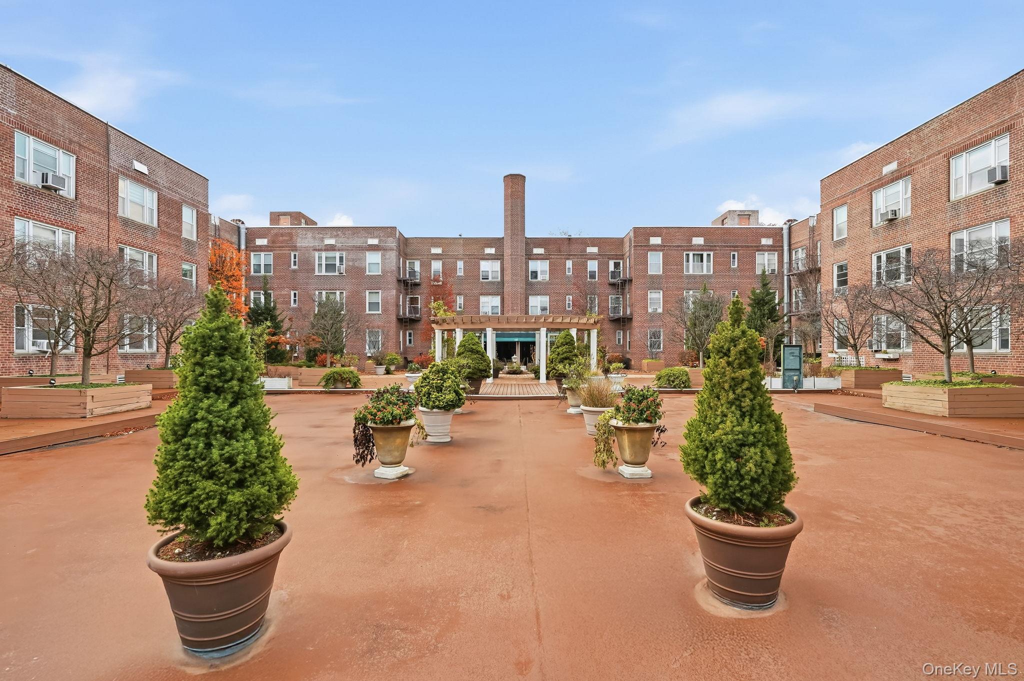 2 Overlook Road # 3C3, White Plains, NY 10605