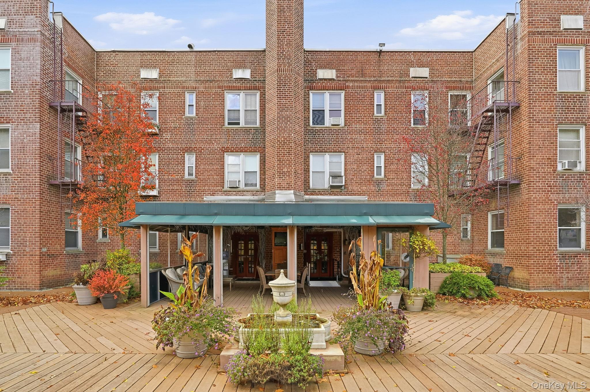 2 Overlook Road # 3C3, White Plains, NY 10605