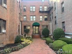 222 7th Street # 1K, Garden City, NY 11530
