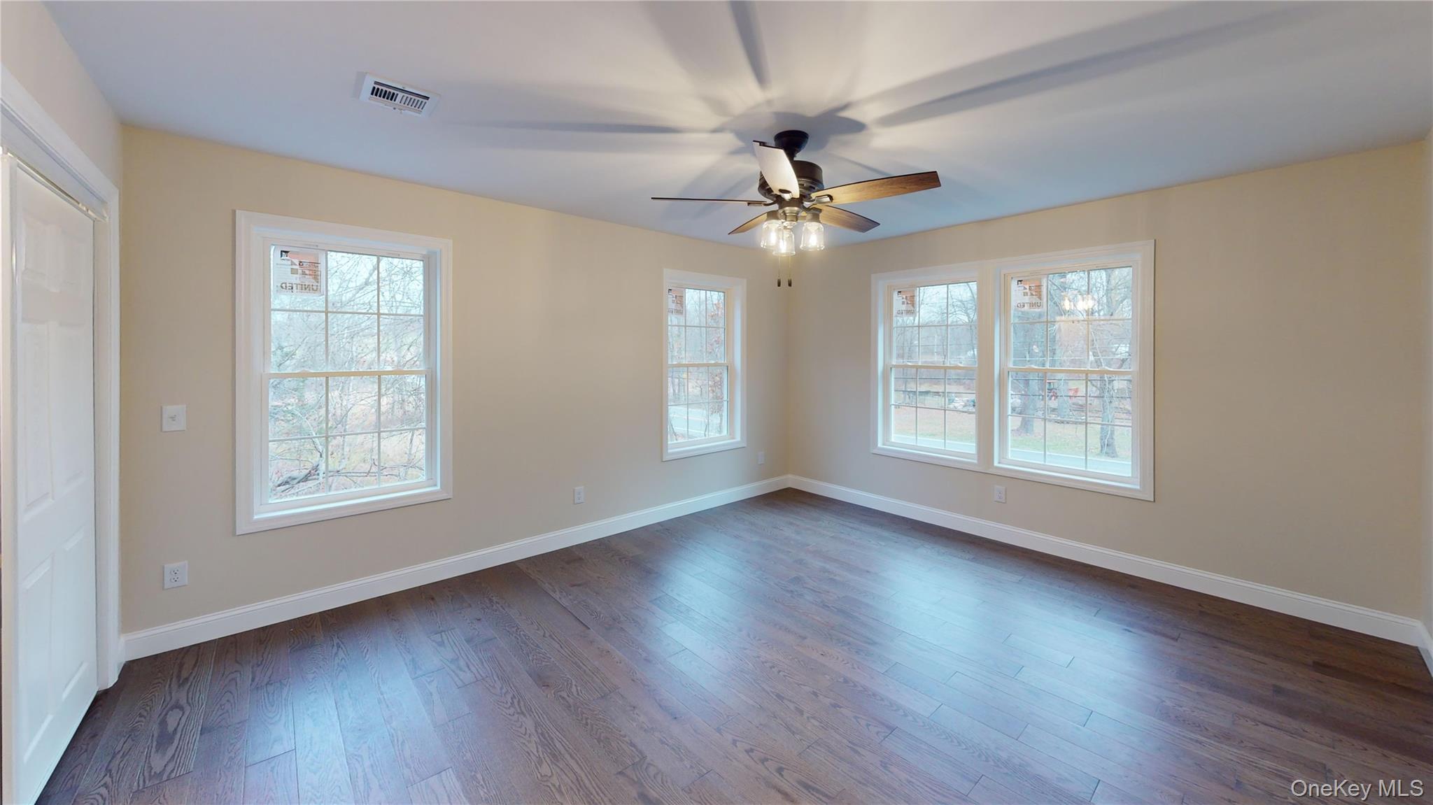 1402 State Route 52, Walden, NY 12586