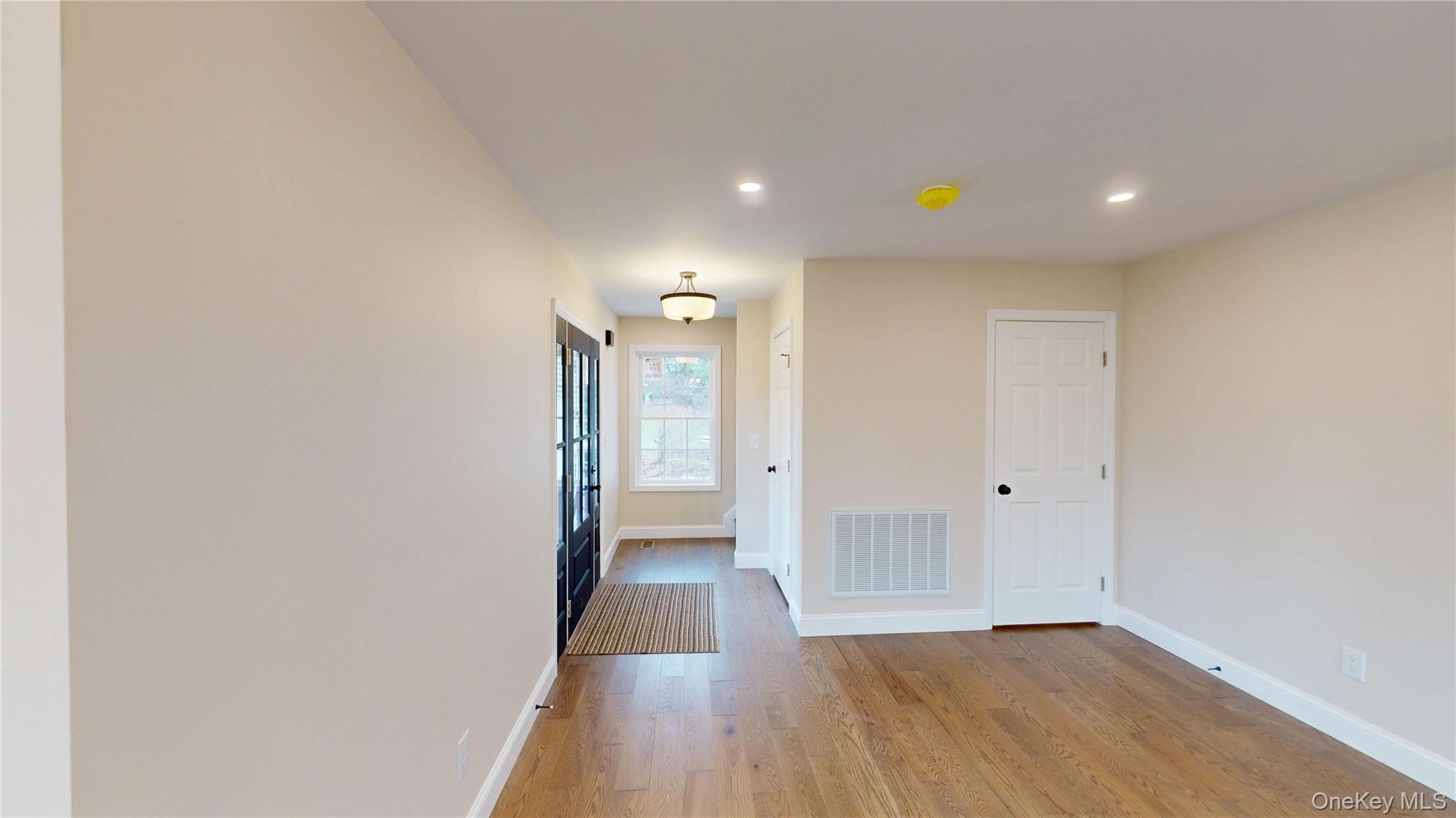 1402 State Route 52, Walden, NY 12586