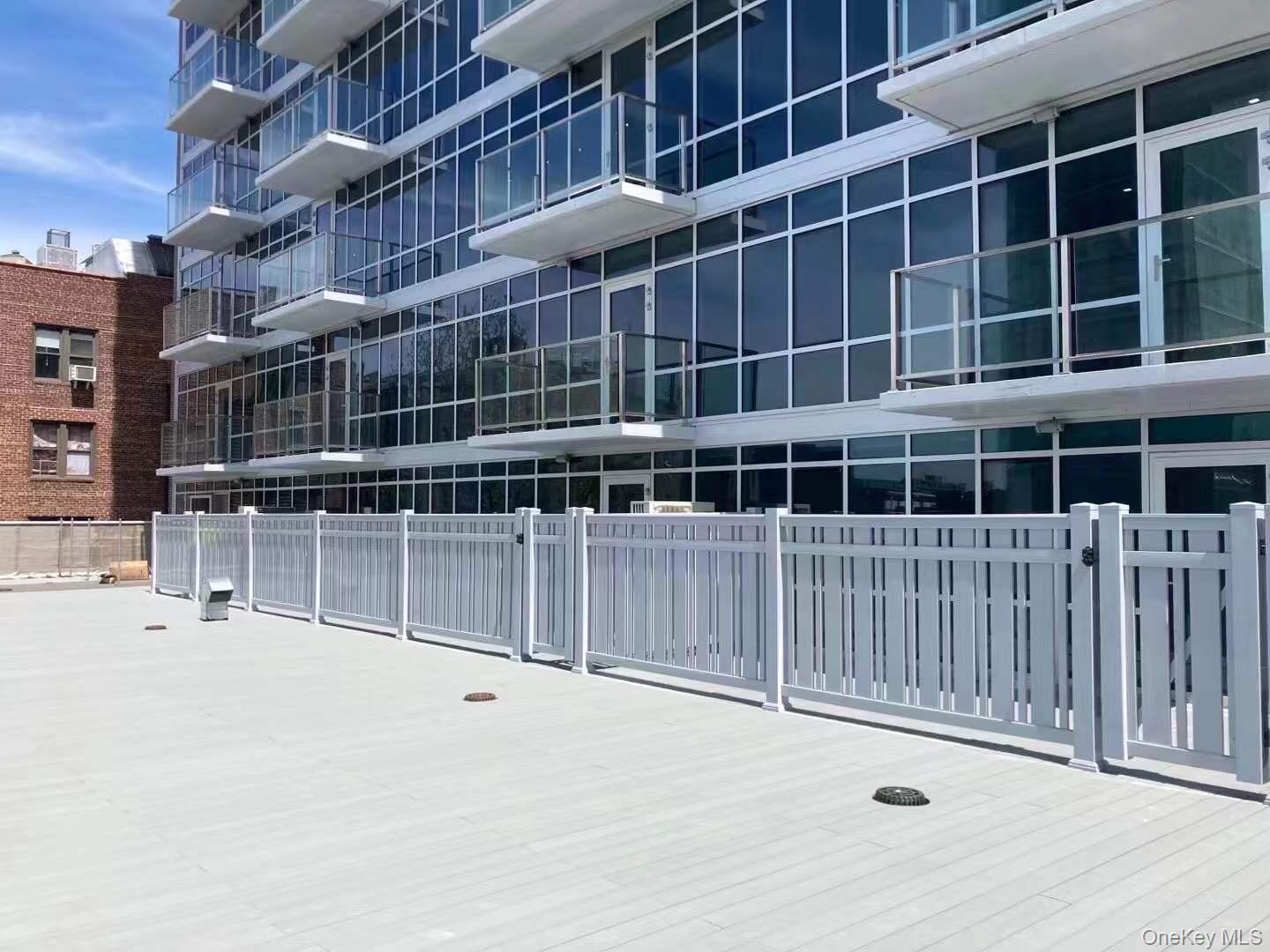 41-62 Bowne # 3E, Flushing, NY 11355