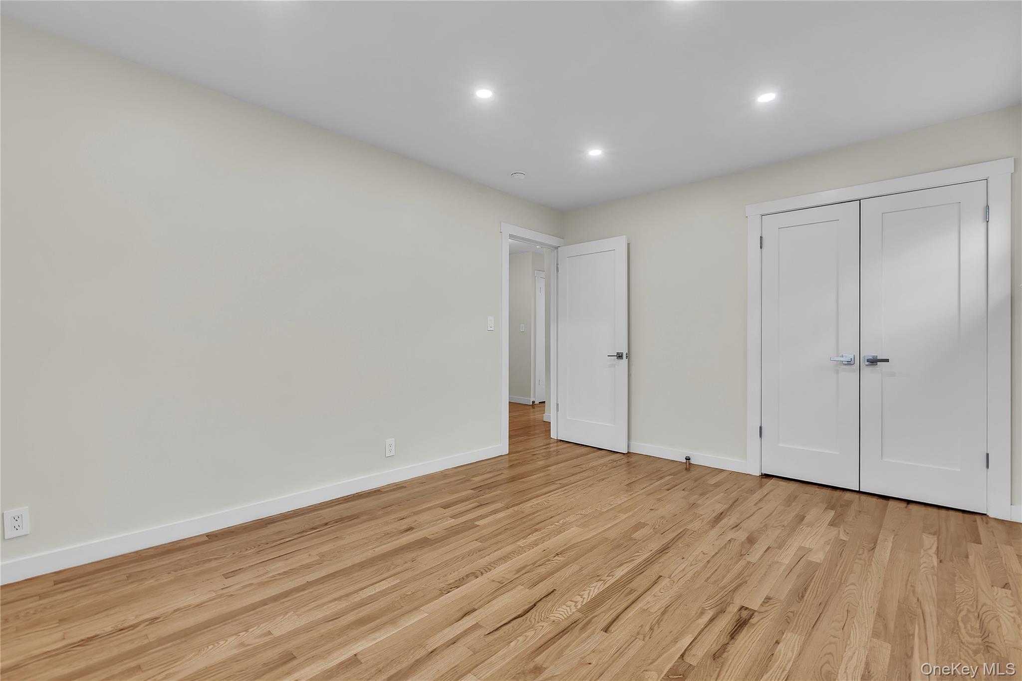 2709 Tenbroeck Avenue, Bronx, NY 10469