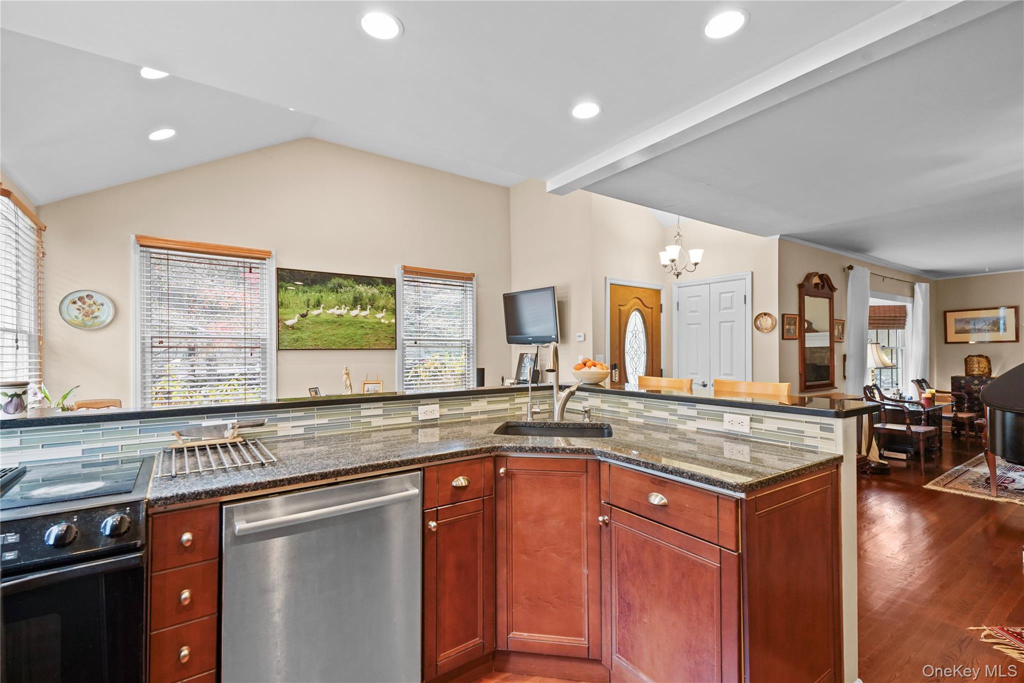 247 Smith Ridge Road, South Salem, NY 10590