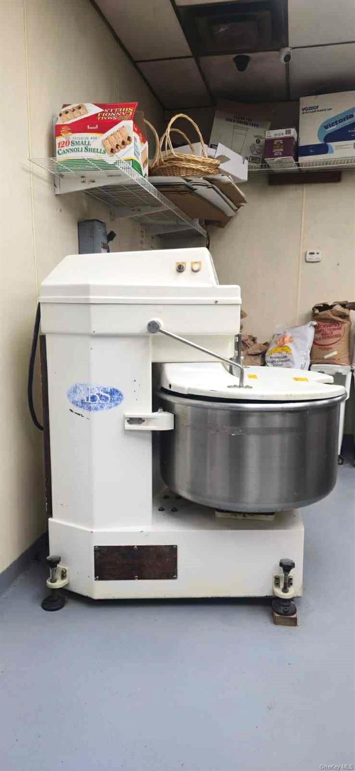 117 Terry Road, Smithtown, NY 11787