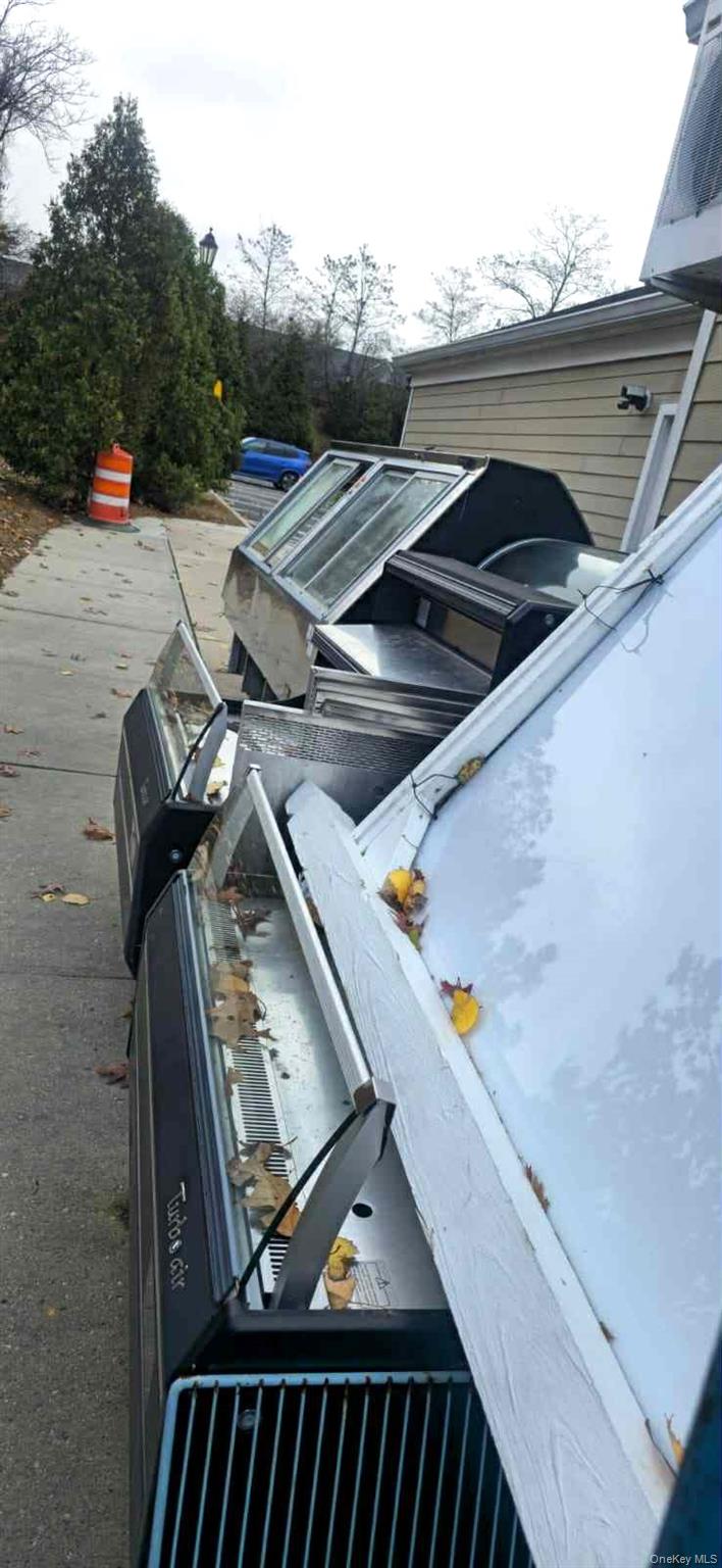 117 Terry Road, Smithtown, NY 11787