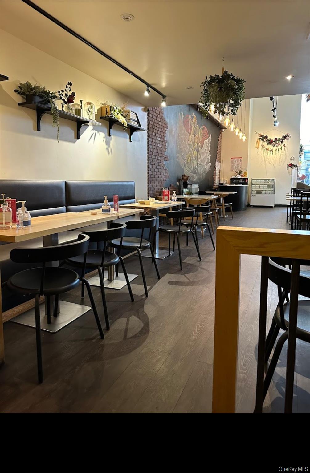 13340 37th Avenue, Flushing, NY 11354