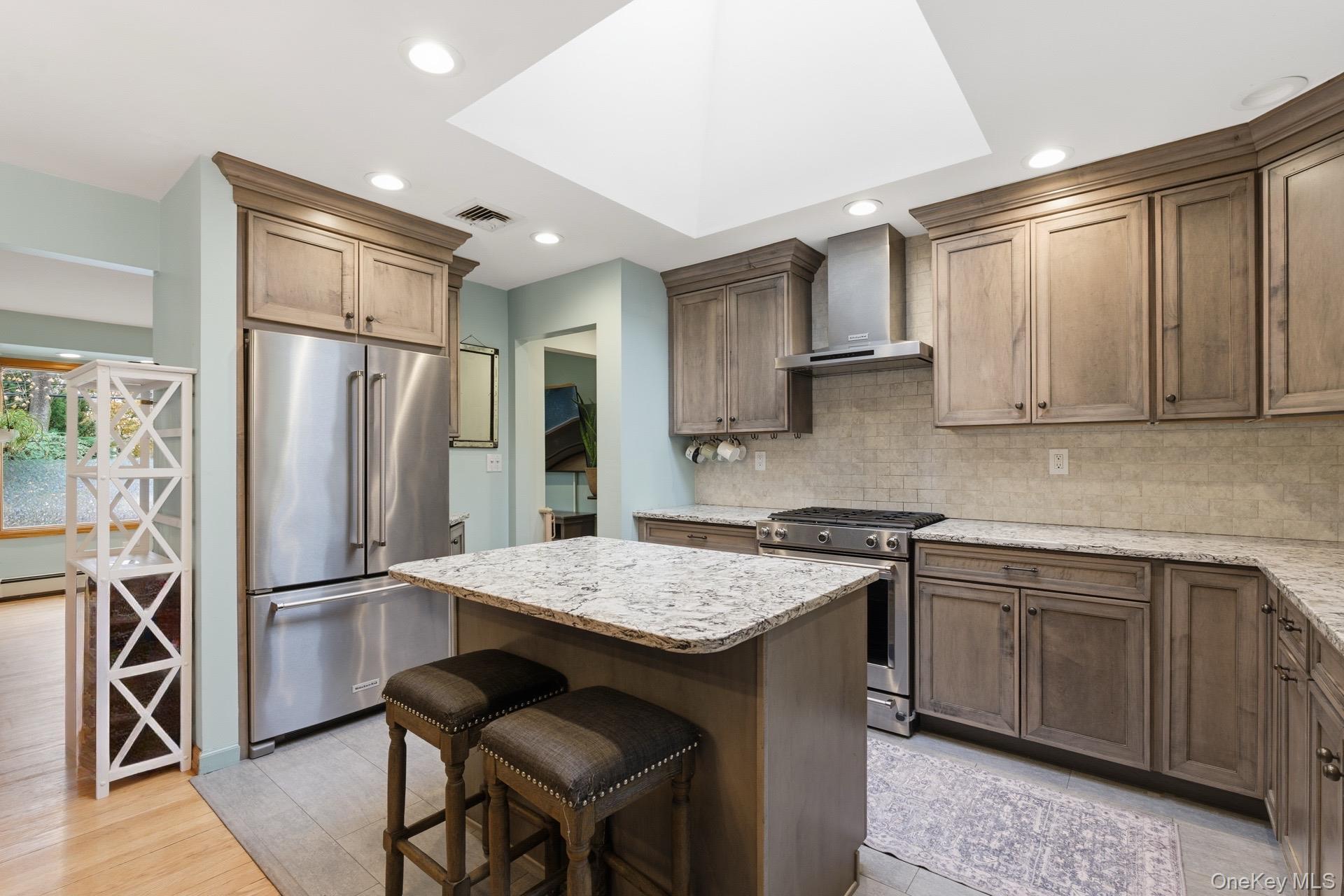 34 Weston Street, Huntington Station, NY 11746