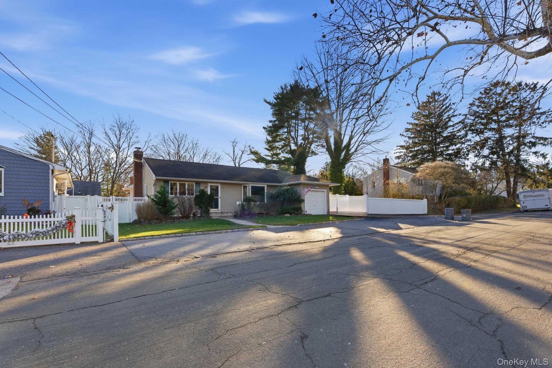 34 Weston Street, Huntington Station, NY 11746