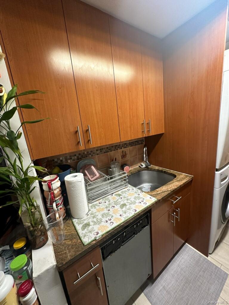 7266 Royce Place # 177, Brooklyn, NY 11234