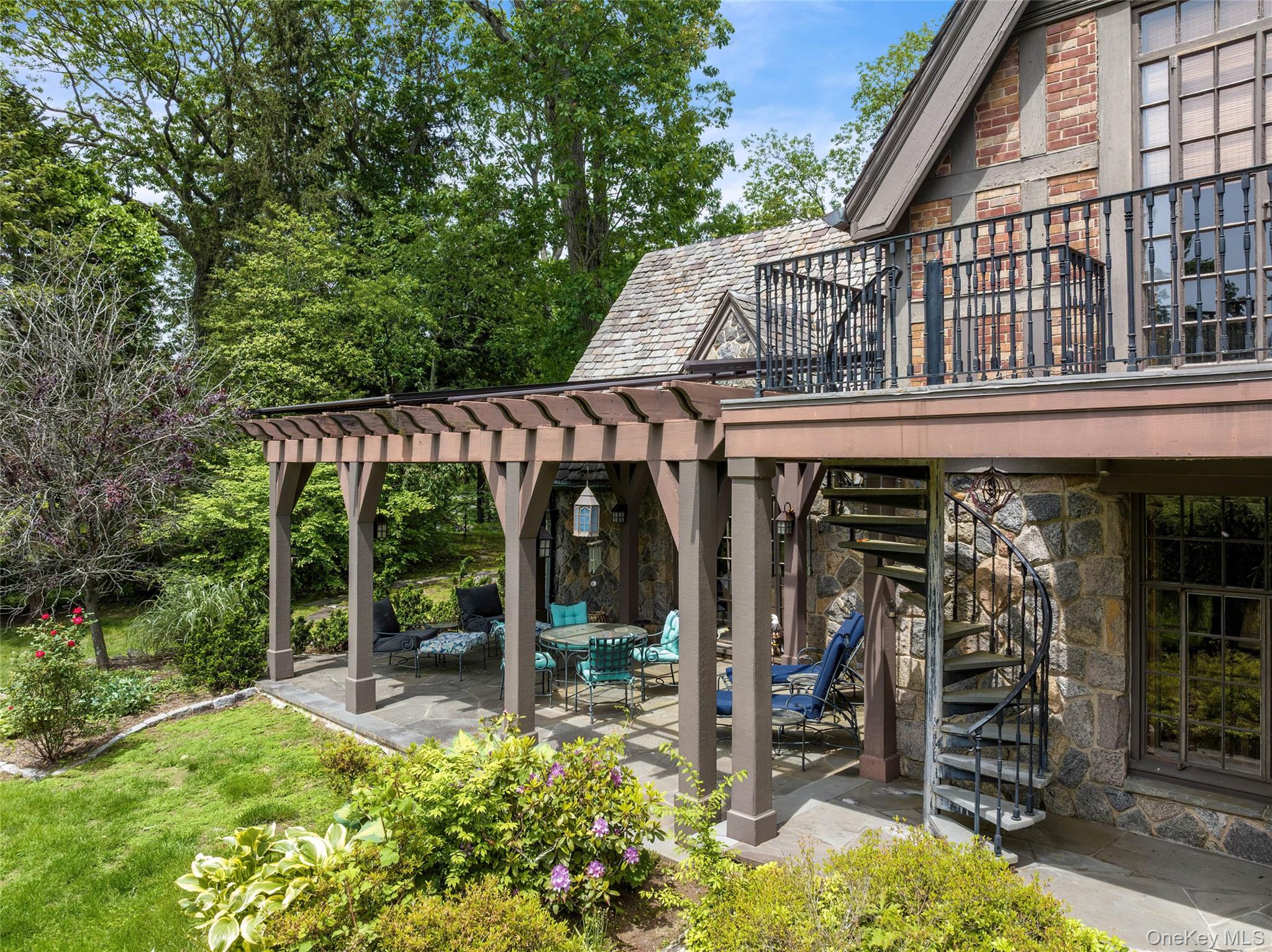 294 Sterling Road, Harrison, NY 10528