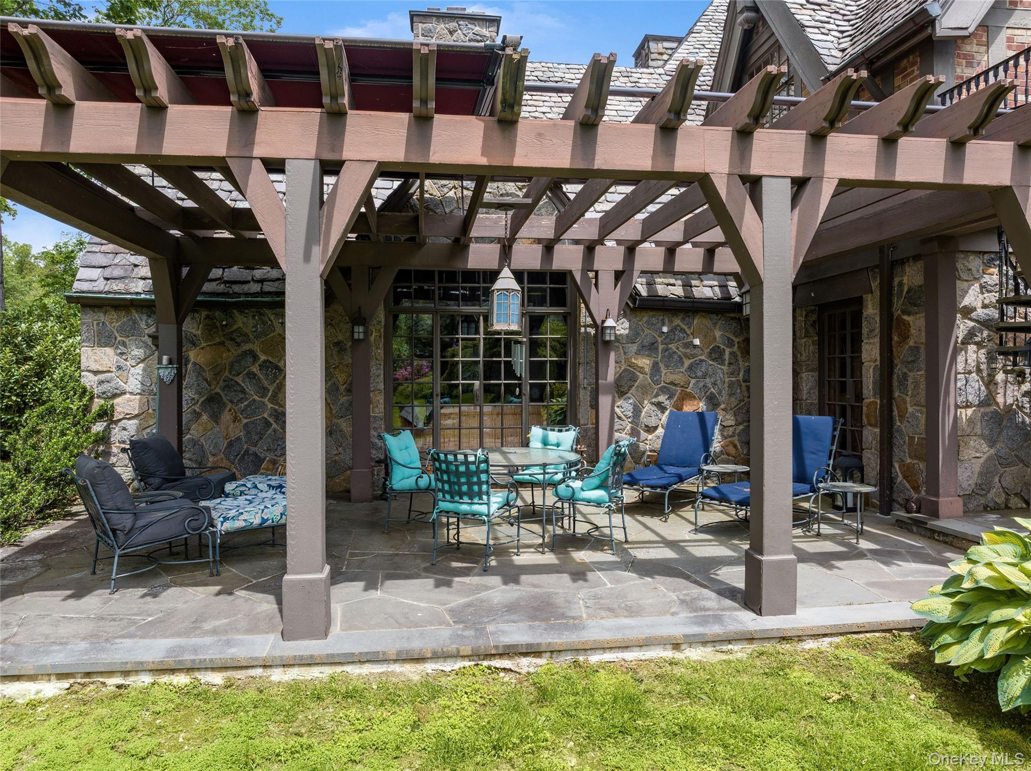 294 Sterling Road, Harrison, NY 10528