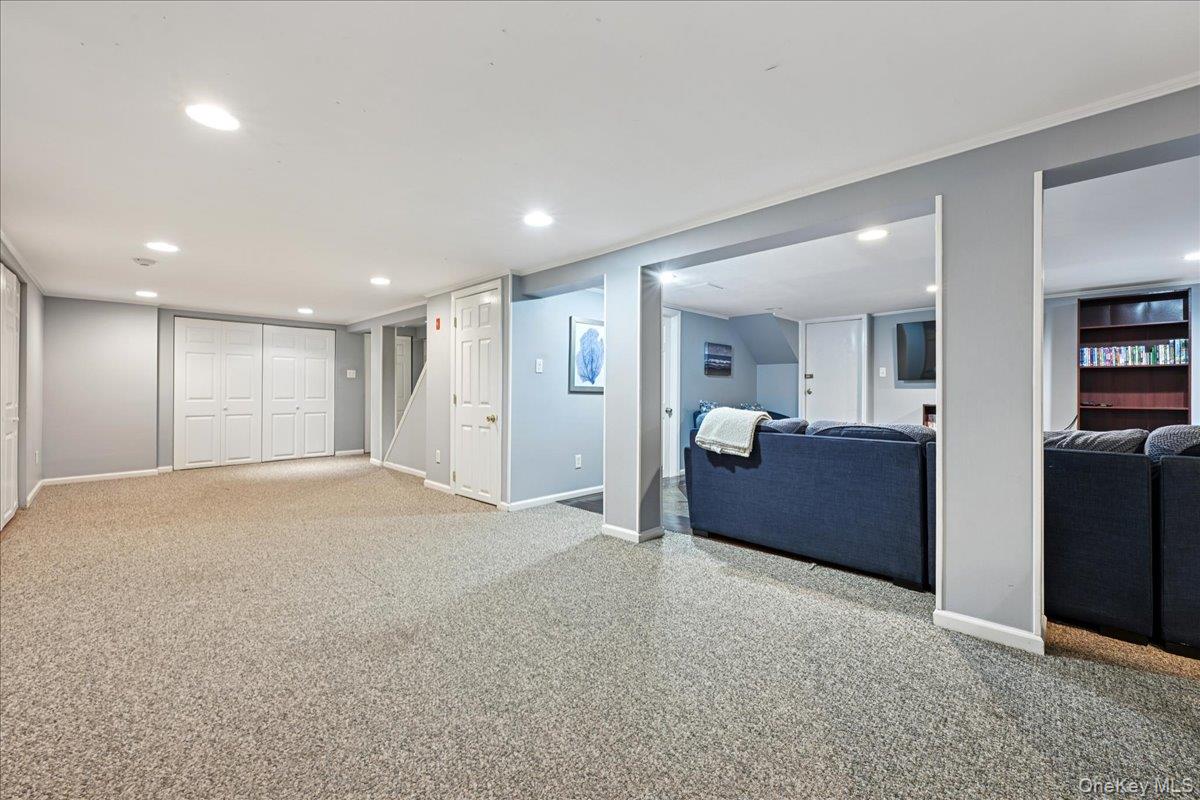 136 Locust Street, Garden City, NY 11530