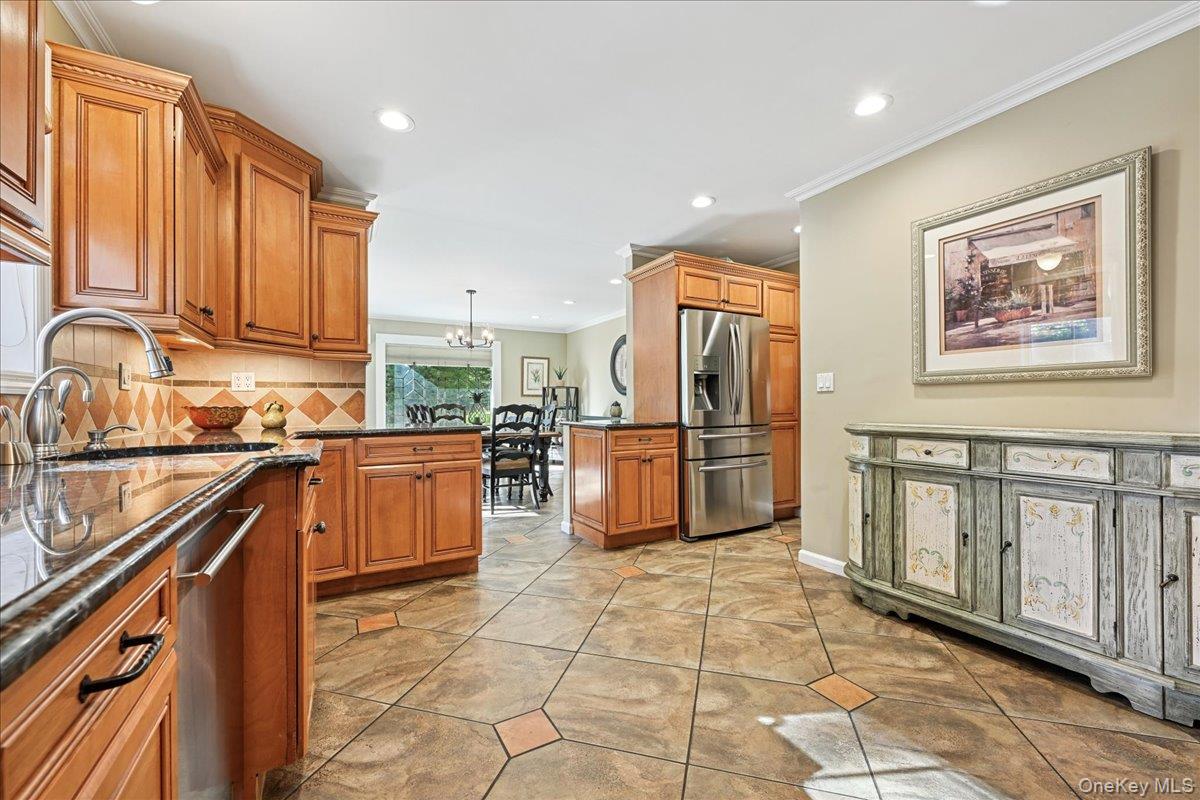 136 Locust Street, Garden City, NY 11530