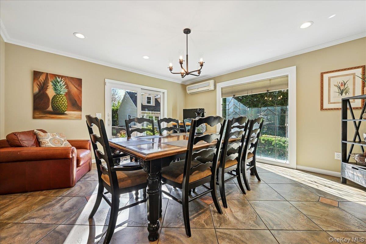 136 Locust Street, Garden City, NY 11530