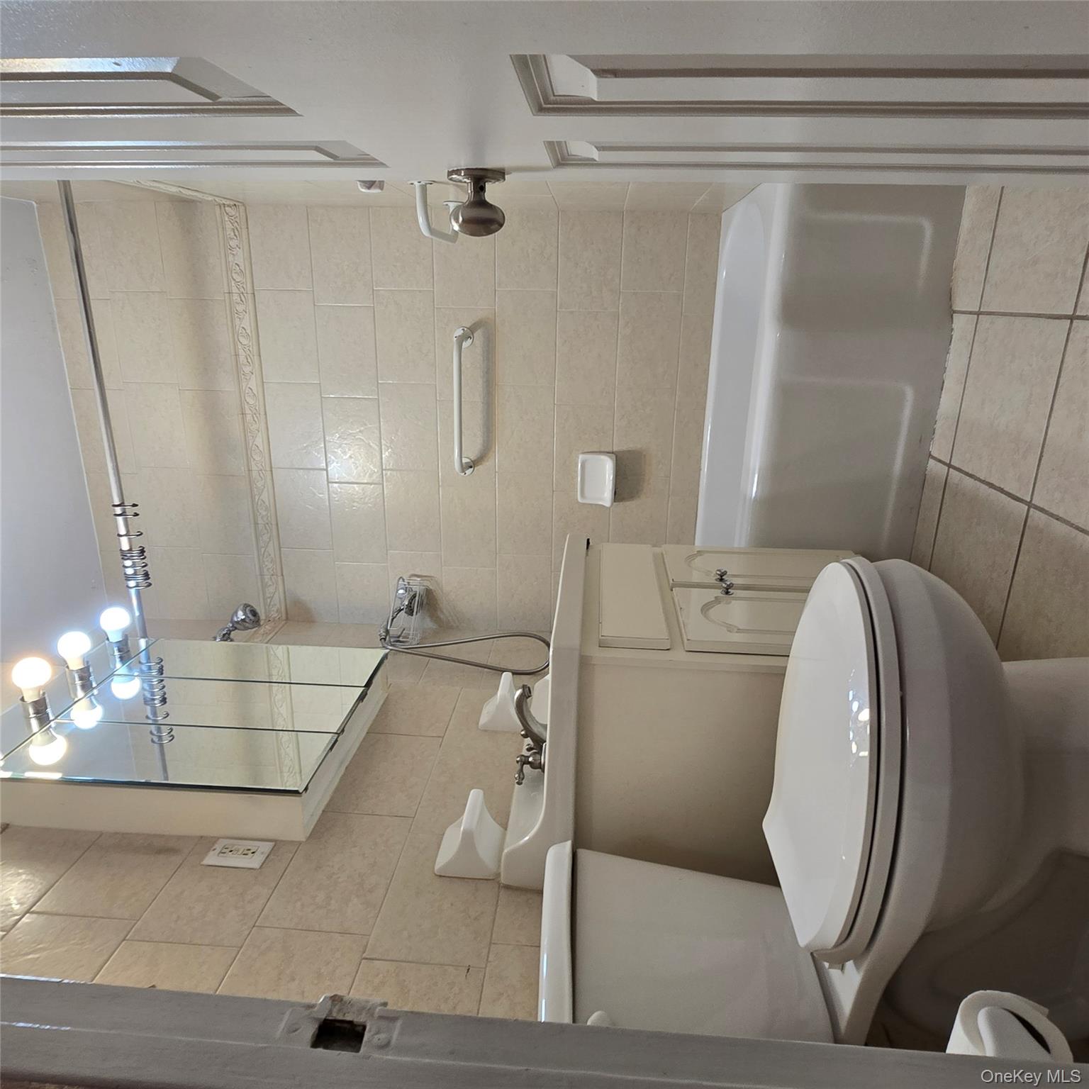 99-40 63rd Road # 1O, Rego Park, NY 11374