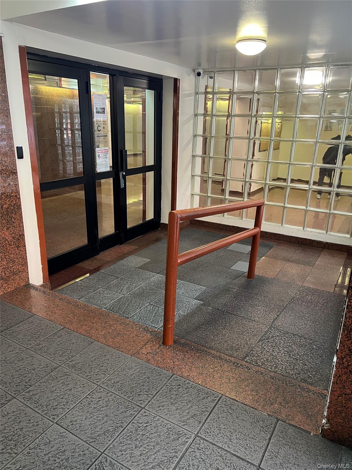 94-10 59th Avenue # 2J, Elmhurst, NY 11373