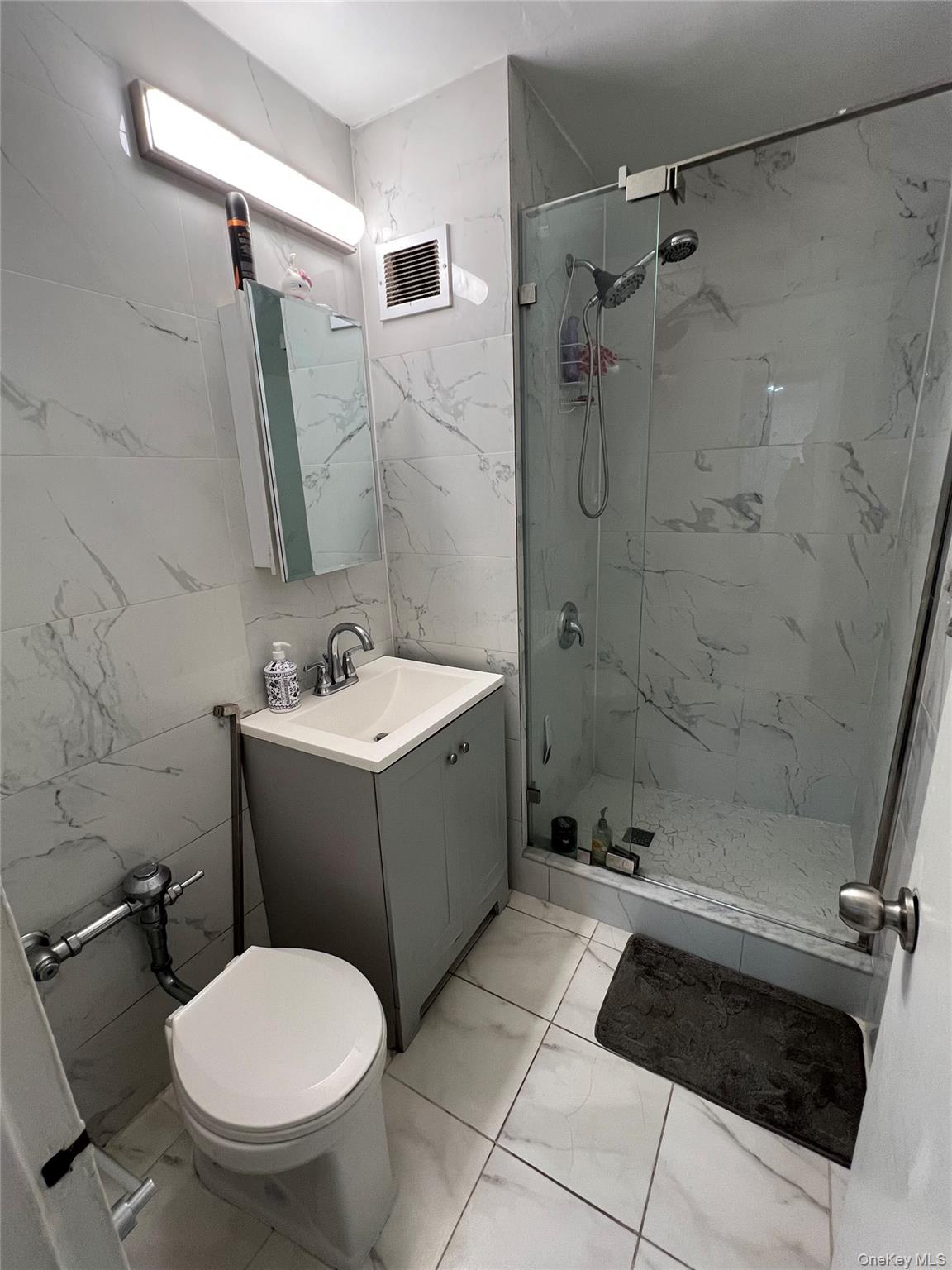 94-10 59th Avenue # 2J, Elmhurst, NY 11373