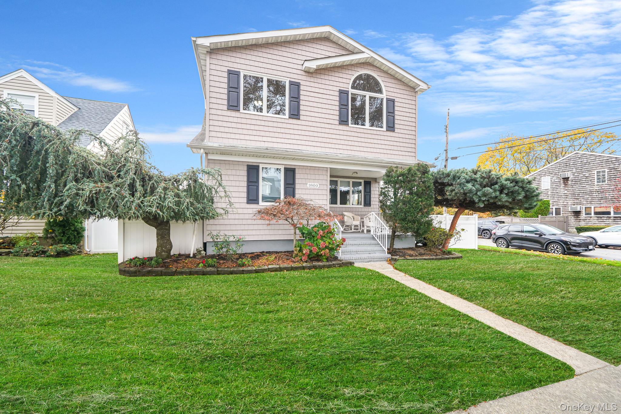 1800 Stuyvesant Avenue, Merrick, NY 11566