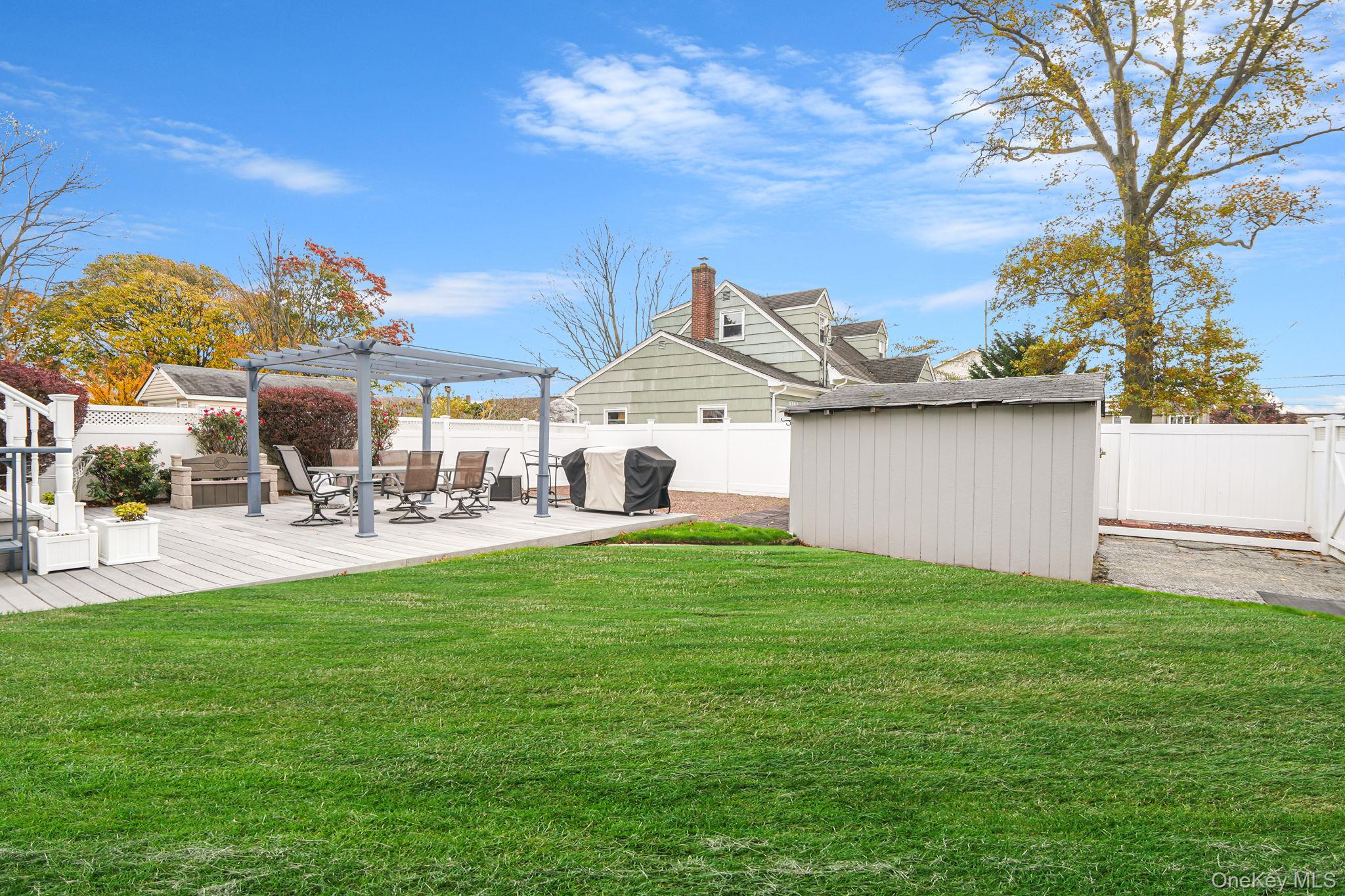 1800 Stuyvesant Avenue, Merrick, NY 11566