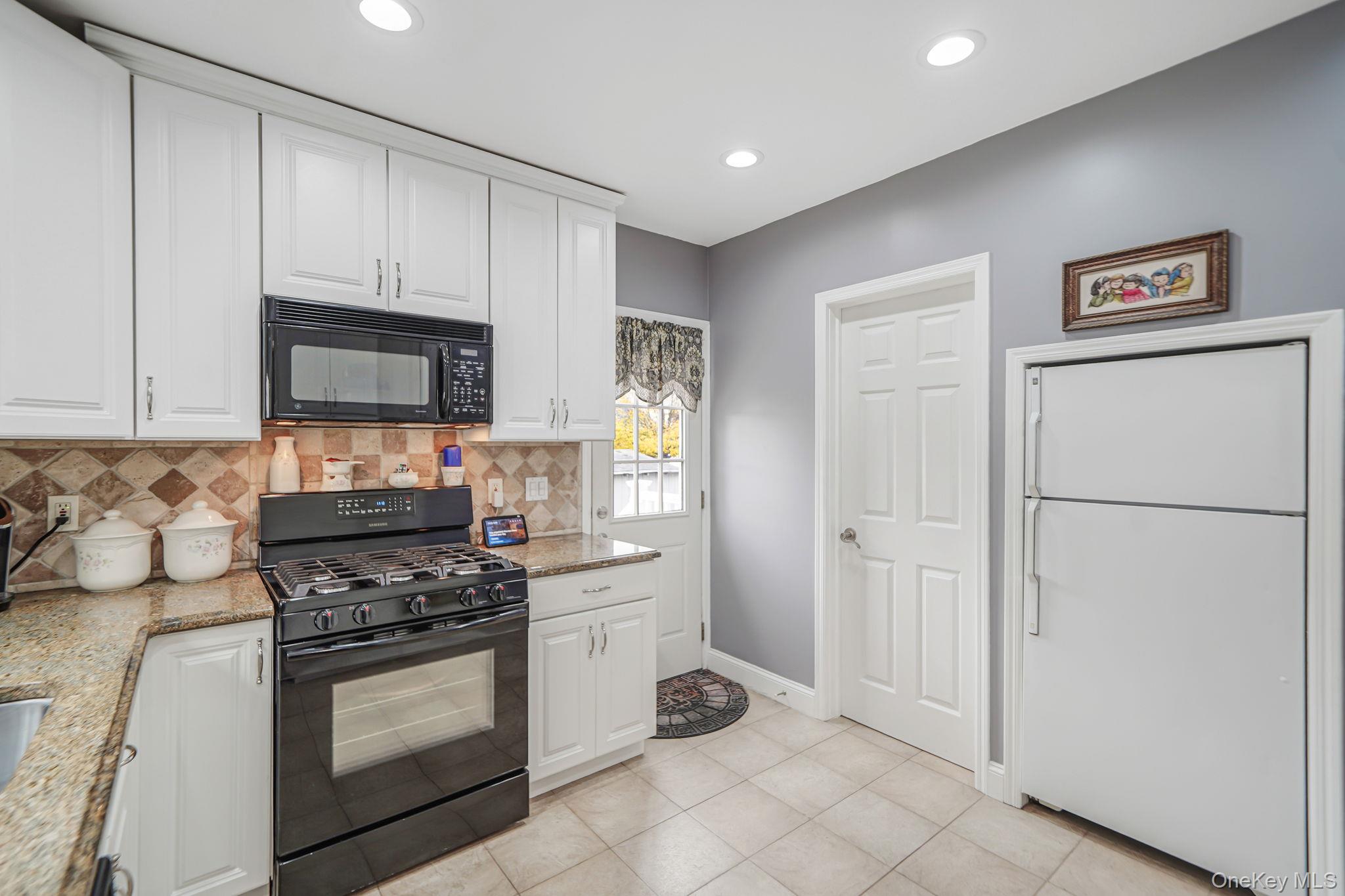 1800 Stuyvesant Avenue, Merrick, NY 11566