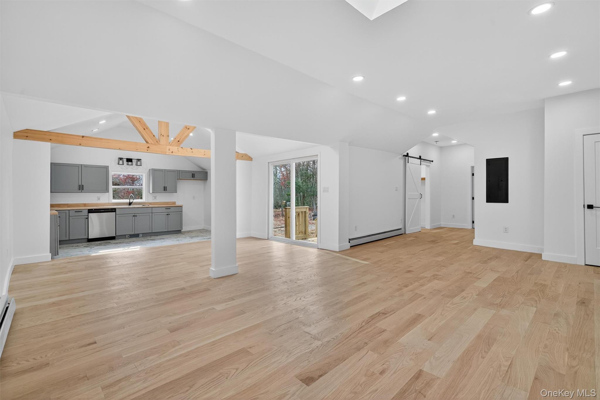 16 Nightingale Trail E, Wurtsboro, NY 12790