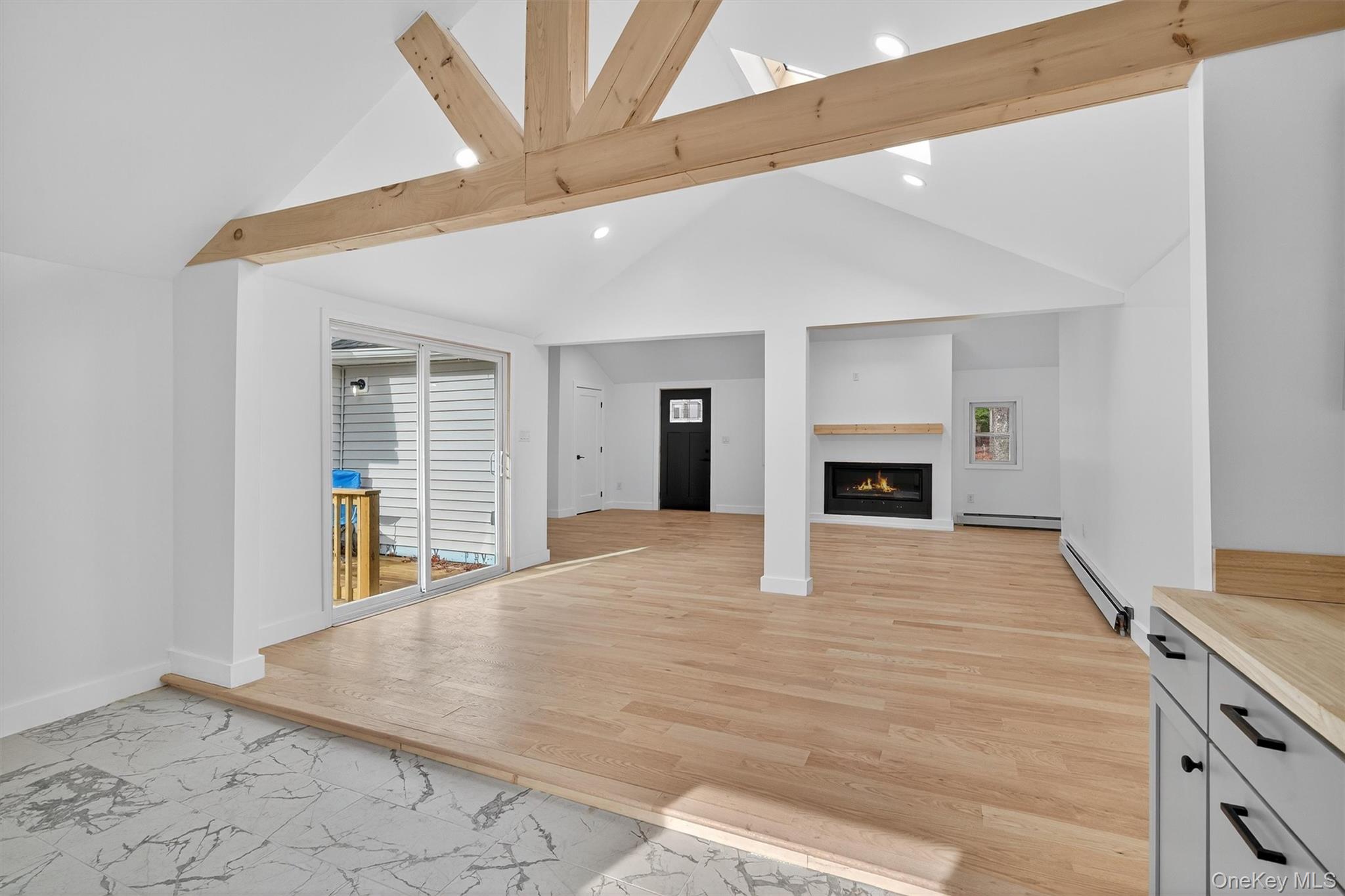 16 Nightingale Trail E, Wurtsboro, NY 12790