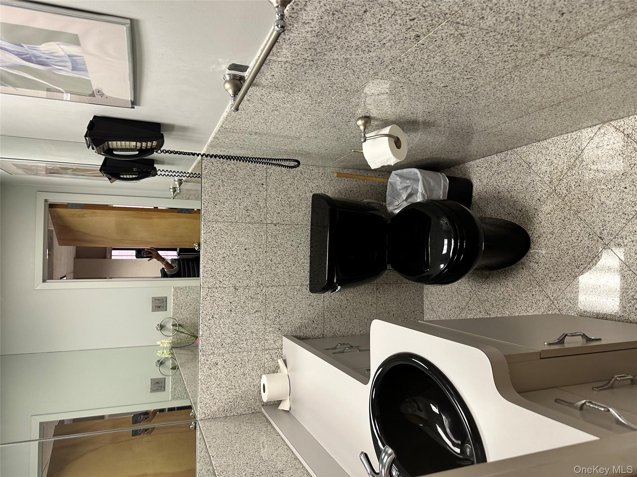 175 N Central Avenue, Valley Stream, NY 11580