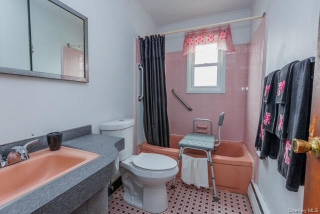 10 Grand Street, Smithtown, NY 11787