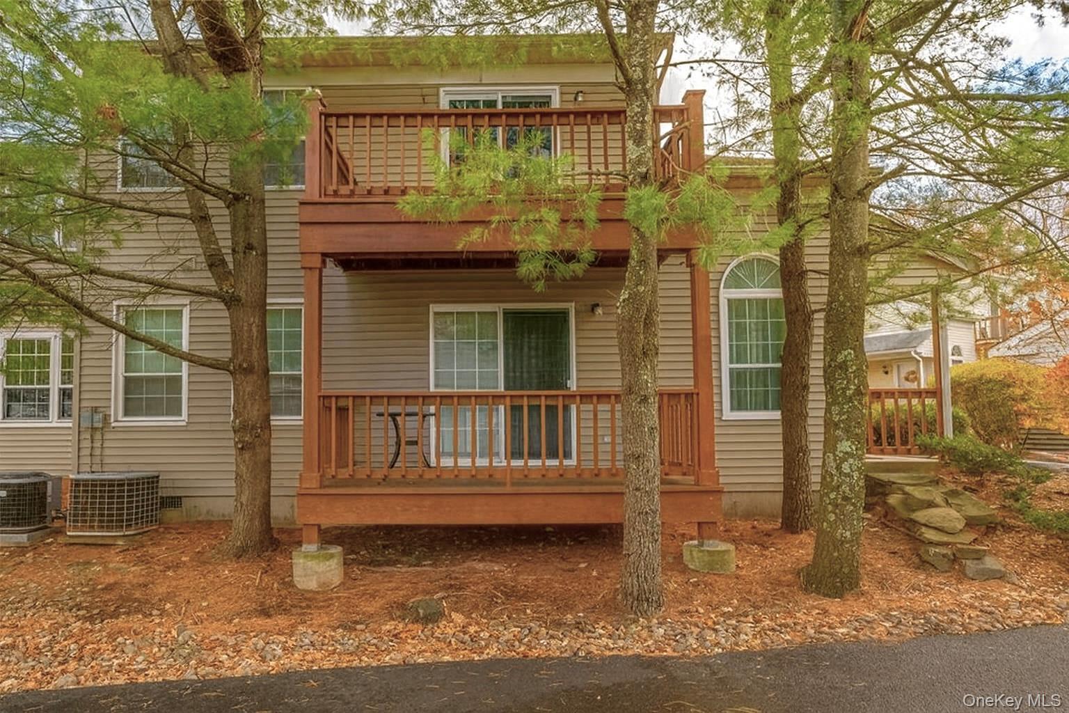 1306 Rosewood Court, Highland Mills, NY 10930