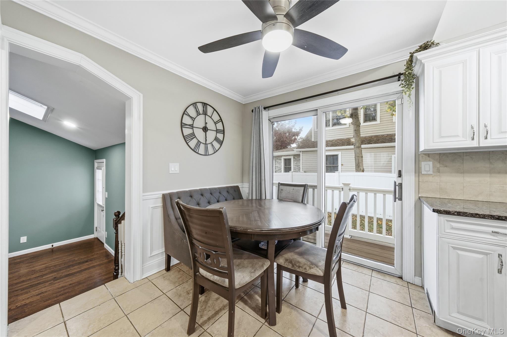 32 Beachwood Drive, Babylon, NY 11702