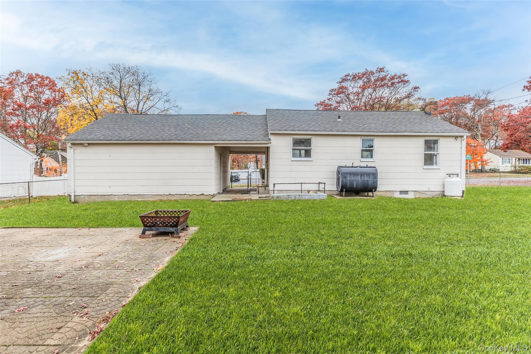 141 Wendy Drive, Holtsville, NY 11742