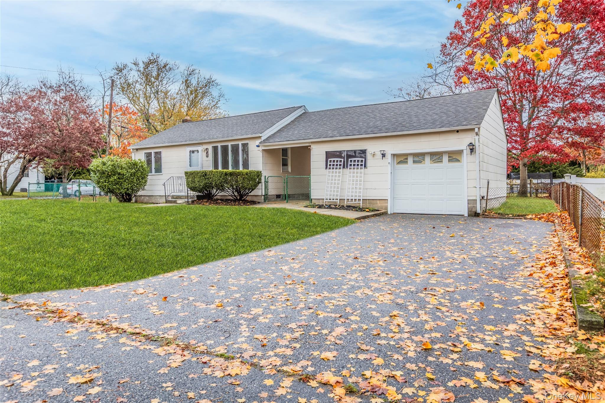 141 Wendy Drive, Holtsville, NY 11742